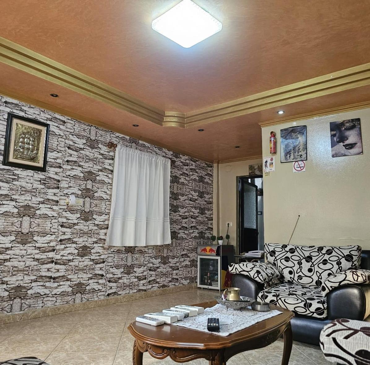 Dafina Hotel Tirana Exterior photo
