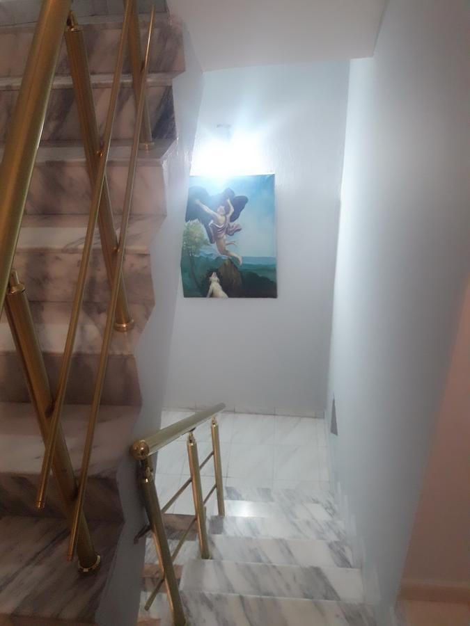 Dafina Hotel Tirana Exterior photo
